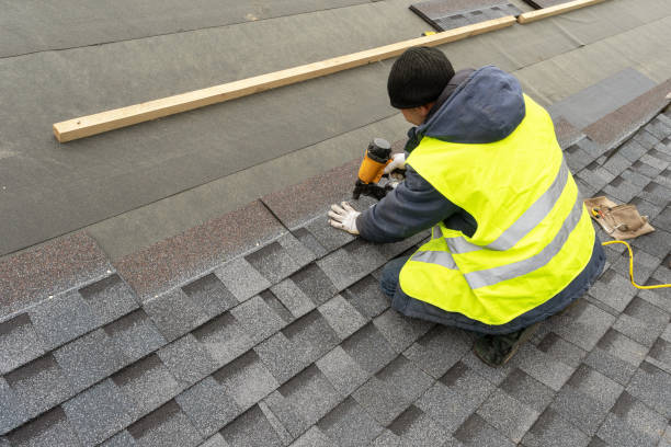 Best Flat Roof Repair Services  in Willimantic, CT